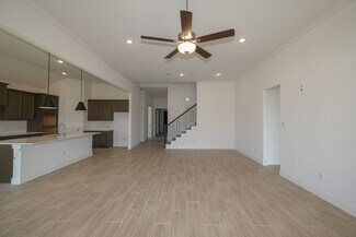 5003 Estates Oak Way, San Antonio, TX 78263