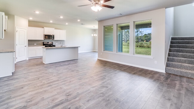 4677 W Ridge Rd, Lake Charles, LA 70607 - photo 2