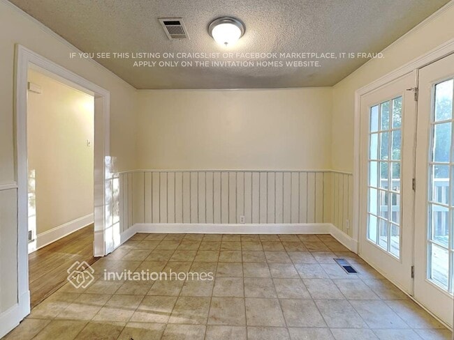 315 Ridgecrest Dr, Lawrenceville, GA 30046 - photo 4