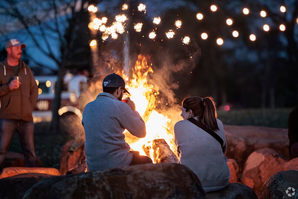 Neighborhood_Silver Lake_v2_022324