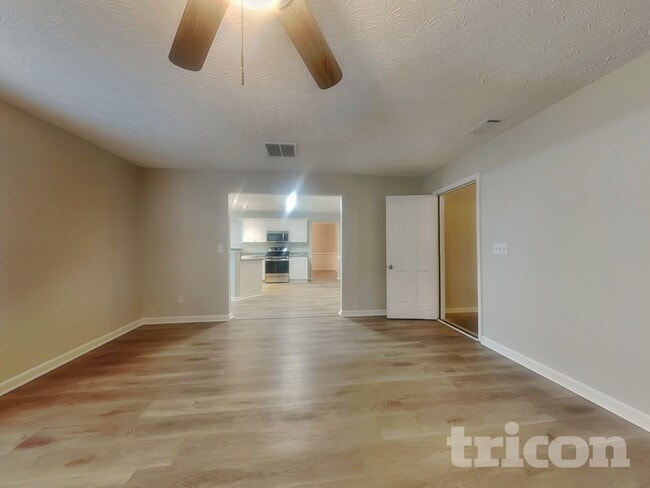 65 Cascade Ct, Covington, GA 30016 - photo 2