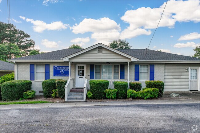 Cumberland Christian Academy was established in Austell in 1989.