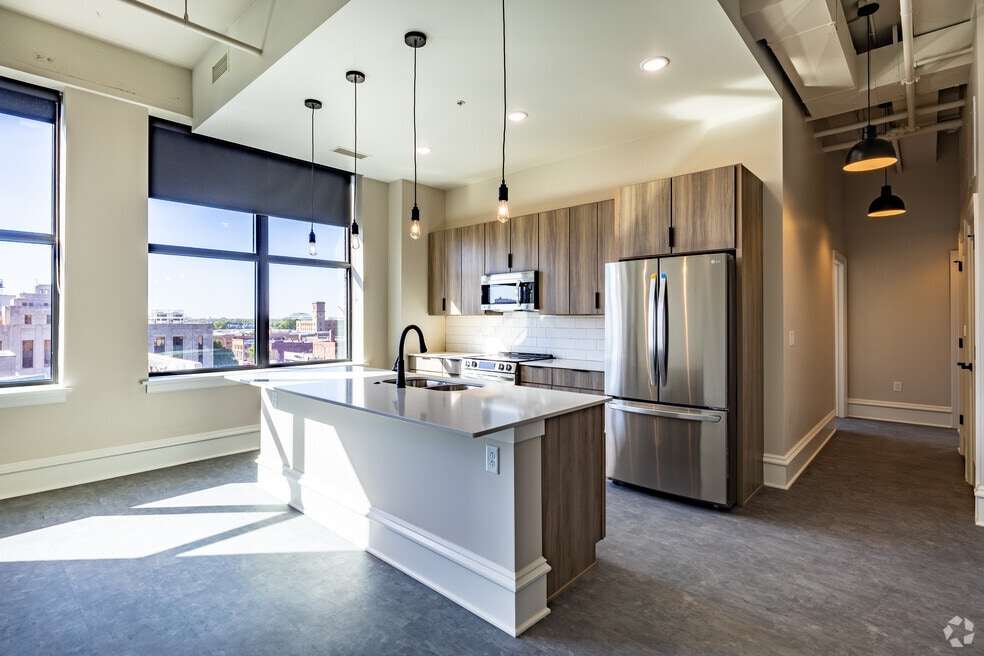 Benson Lofts - Live the Lifestyle you have been dreaming of in our Luxury 1 & 2 Bedrooms, Sioux City, IA 51101 - photo 1