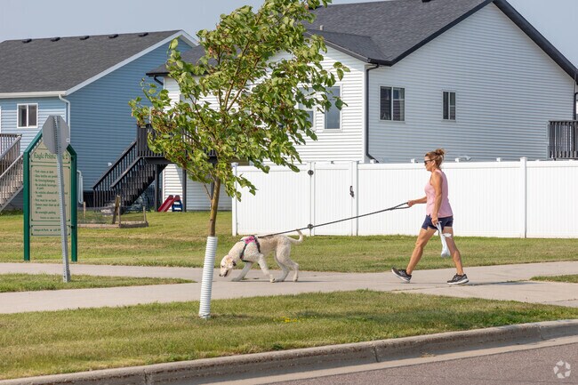 Your dog will love the large yards and myriad walking trails in and around Davies.