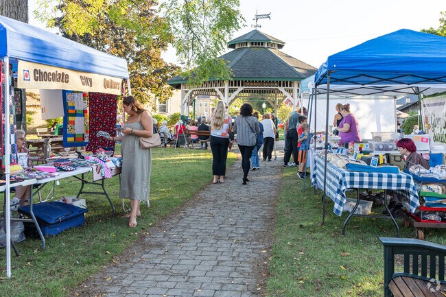 The Market at Wehmhoff Square occurs every Thursday in the summer.