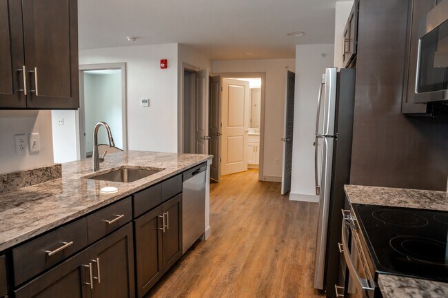 The Residences at the Kestrel, Seymour, CT 06483 - photo 5