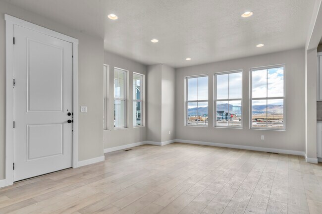 11208 S Fordman Way, South Jordan, UT 84009 - photo 6