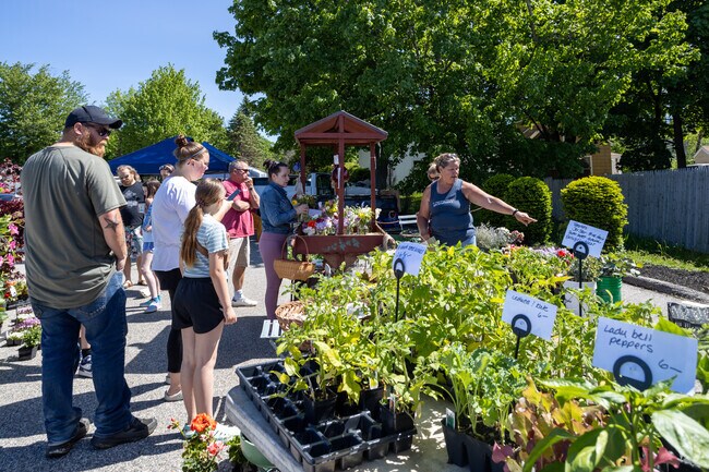 Saco Farmer's Market is known for offering a variety of fresh produce and artisanal goods.