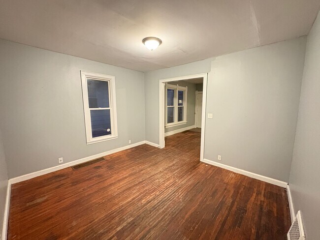 1314 Dawson St, Toledo, OH 43605 - photo 7