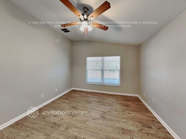 10418 Soaring Eagle Dr, Riverview, FL 33578 - photo 7