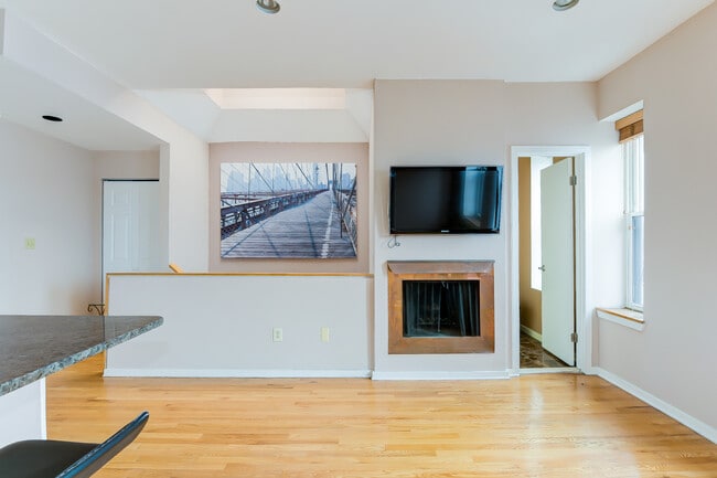 2300 18th St NW unit 301, Washington, DC 20009 - photo 7