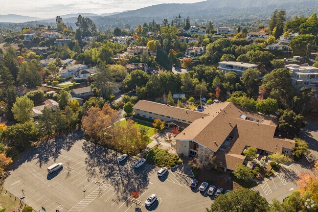 Heritage Academy in Los Altos is rated an A by Niche.com!