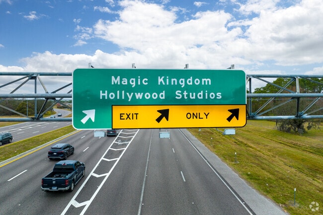 Disney's Magic Kingdom and Hollywood Studios Parks are a mere 30 minutes away from Lee Vista.