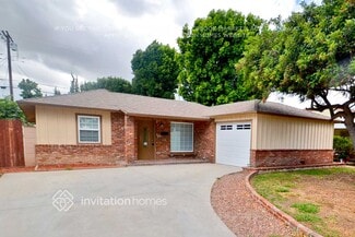 7425 Jellico Ave, Los Angeles, CA 91406