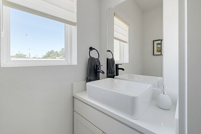 824 Sunset Ave unit ID1024497P, Dallas, TX 75208 - photo 7