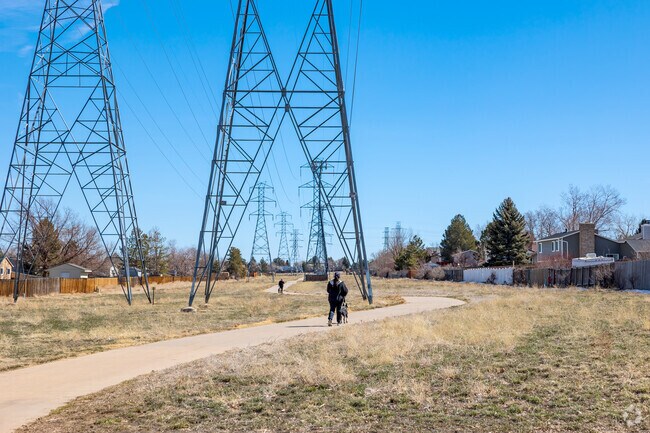 Aurora Highlands makes good use of the land it has with the Powerline Trail.