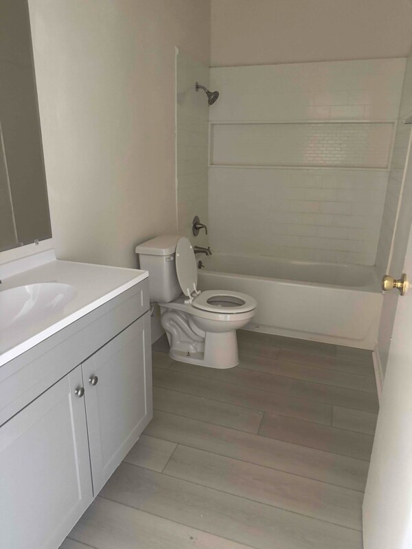 38445 10th Place E unit 3, Palmdale, CA 93550 - photo 7