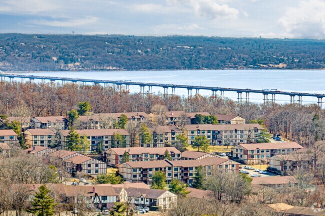 Discover Valley Cottage, where charming homes harmonize with the beauty of the Hudson River.