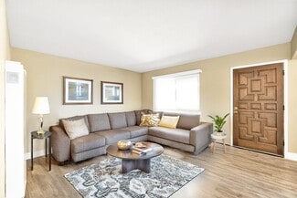 2104 Royal Dr, Santa Clara, CA 95050