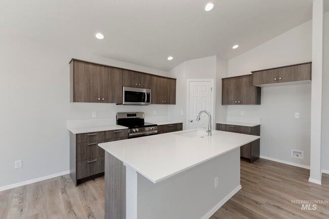 3040 N Arroyo Vista Way, Kuna, ID 83634 - photo 3