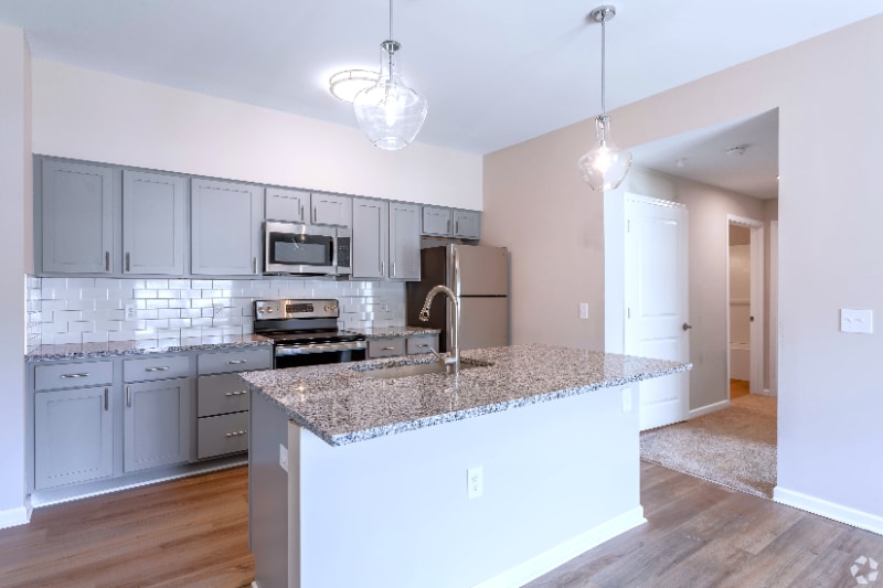 307 W Johnstown Rd unit 110, Gahanna, OH 43230 - photo 1