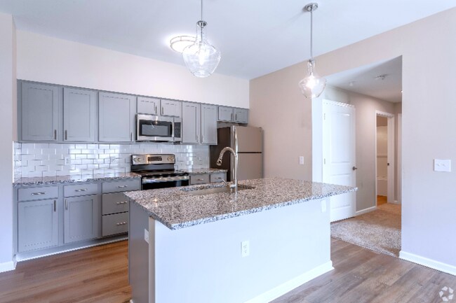 307 W Johnstown Rd unit Free Rent Until 2026, Gahanna, OH 43230 - photo 3