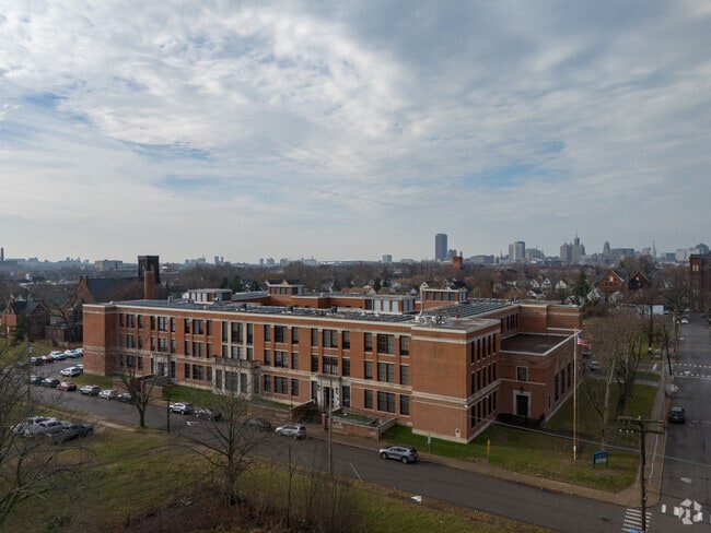 Harriet Ross Tubman Academy in Broadway-Fillmore has a student teacher ratio of 10 to 1.