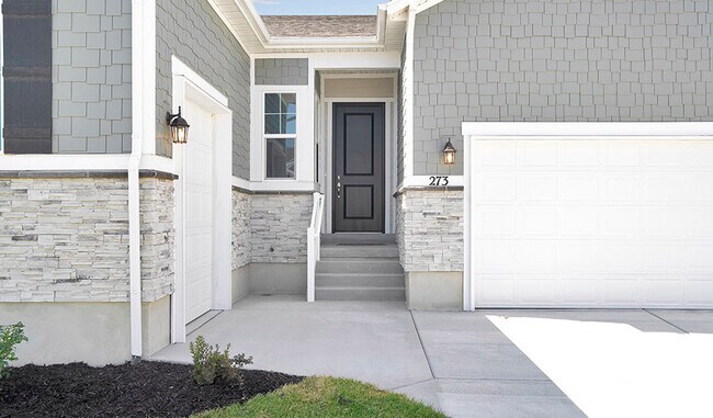 273 E Polaris Dr, Saratoga Springs, UT 84045 - photo 3