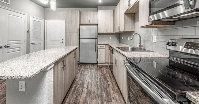 The Ivy Residences at Health Village Apartment Homes, Orlando, FL 32804 - photo 3