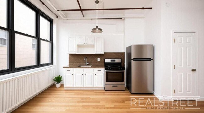 950 Hart St unit 304, New York, NY 11237 - photo 3