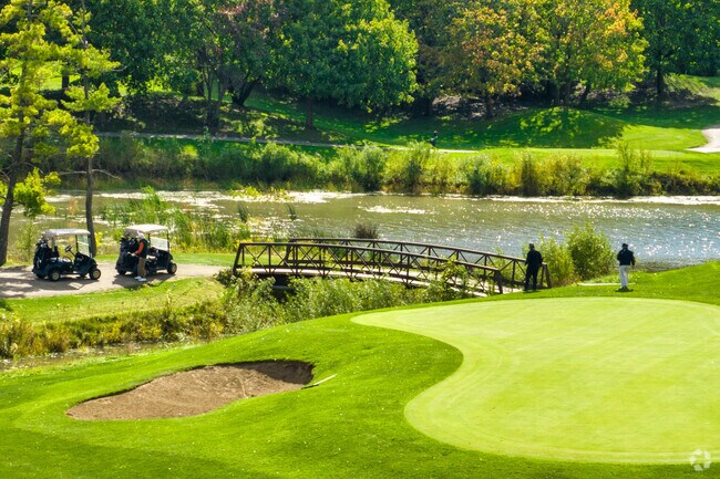 Woodlands at Fiore residents have quick access to multiple golf courses.