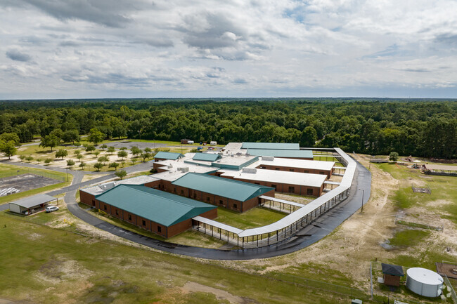 Sand Hill Elementary School is a public elementary school located in Guyton, GA.
