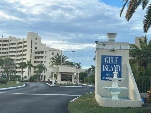 Gulf Island Condos unit 314, Hudson, FL 34667 - photo 2