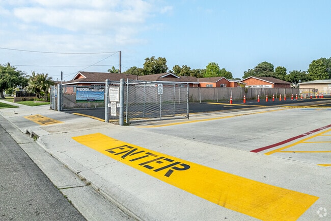 The entrance to the parking lot at Washington Elementary School in Bellflower.