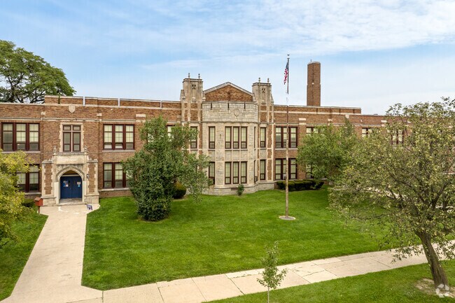 Mark Twain Elementary-Middle School is a public school located in Detroit, Michigan.
