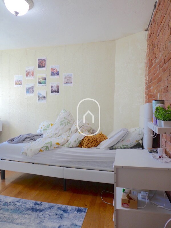 70 Hammond St, Roxbury Crossing, MA 02120 - photo 6