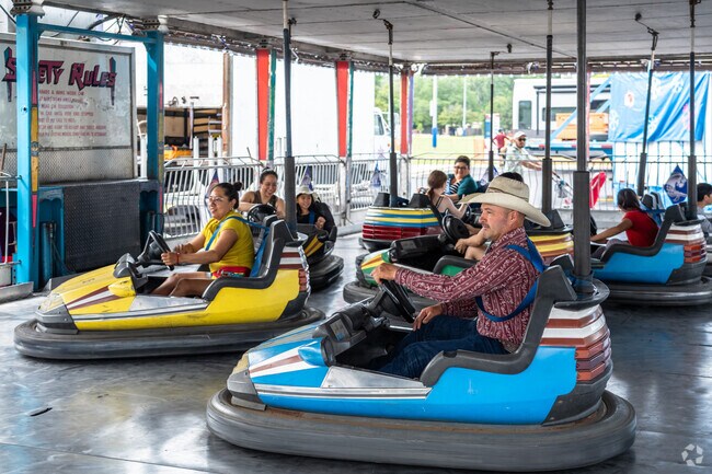 Oak Park families have a blast bumping into friends during Morton Grove Days.