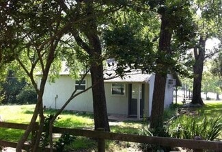 2156 E Placid Dr, College Station, TX 77845