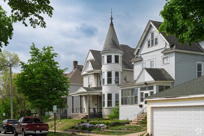 Victorian homes stand tall above the rest on the streets of Grandview Emerson.