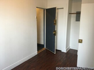 451 Norfolk St Unit 7, Boston, MA 02126