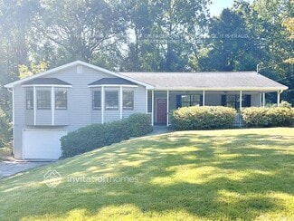 2811 Dunwood Ln, Acworth, GA 30102