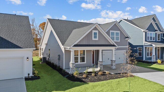 458 Amaryllis Ln, Woodruff, SC 29388 - photo 3