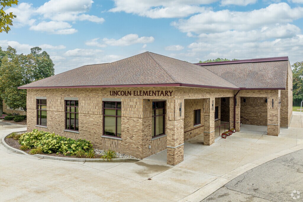 Lincoln Elementary School in Zeeland, Michigan.