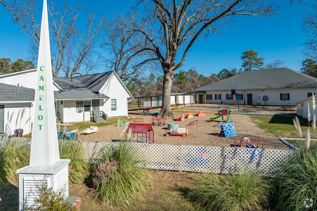 Camelot Christian Academy serves students from K to 2nd grade.