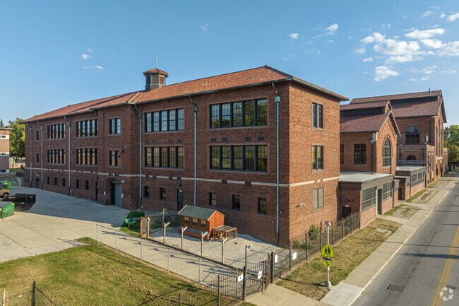 Arsenal Technical High School is located in Indianapolis, Indiana.