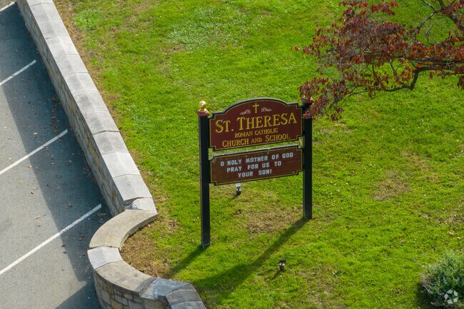 St Theresa is a Roman Catholic Church and School in Briarcliff Manor.