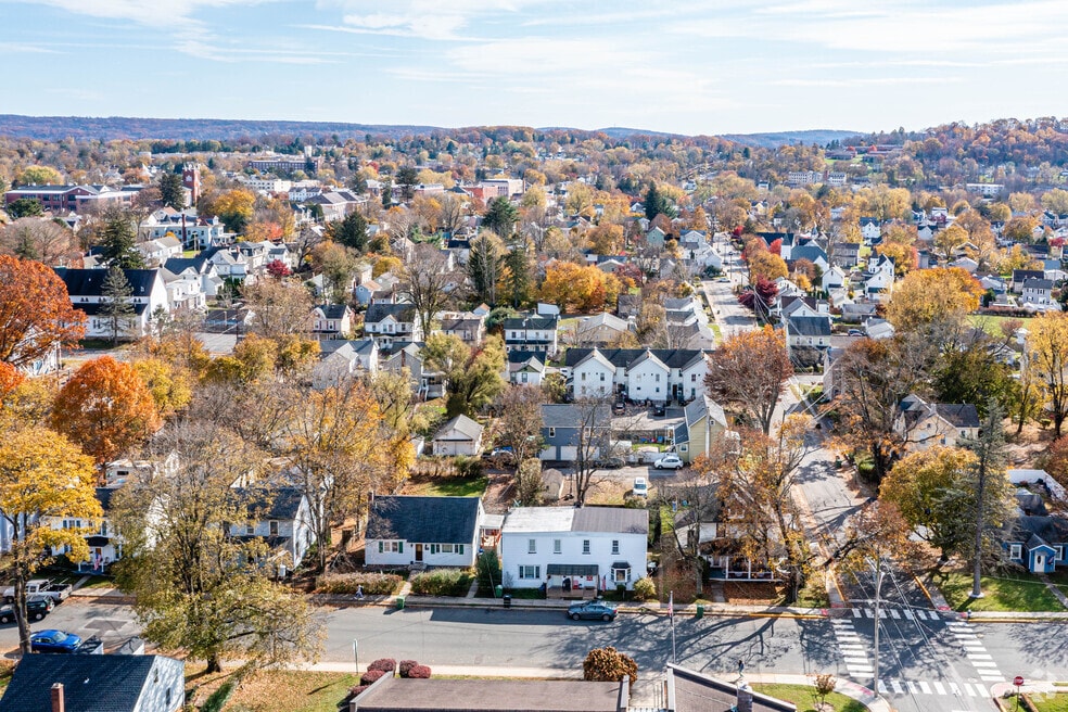 Neighborhood_Washington-547613_V5_02-23-24