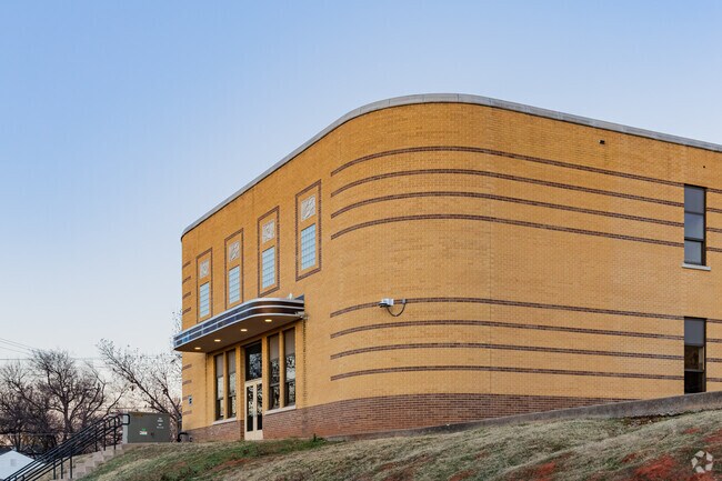 Here is the main building of the Chickasha Middle School