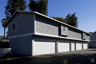 4555 Pine St, Riverside, CA 92501