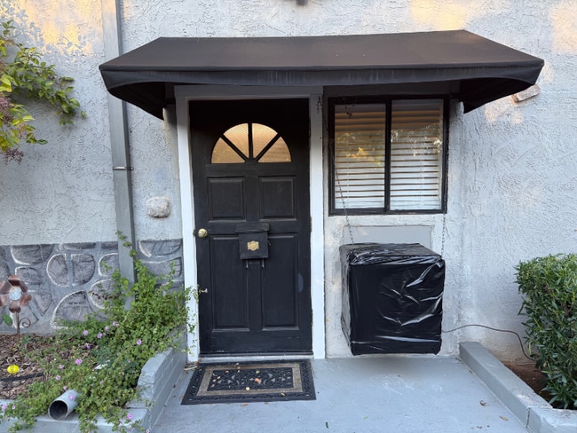 190 Lubeck Rd unit 20, Auburn, CA 95603 - photo 2